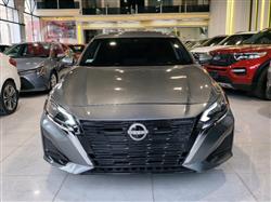 نيسان ألتيما